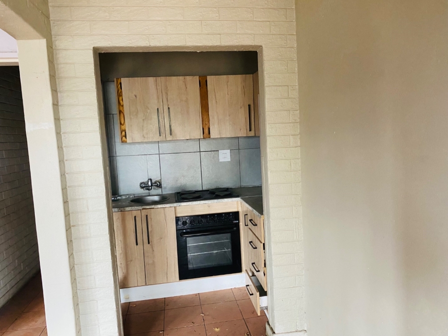  Bedroom Property for Sale in Capital Park Gauteng