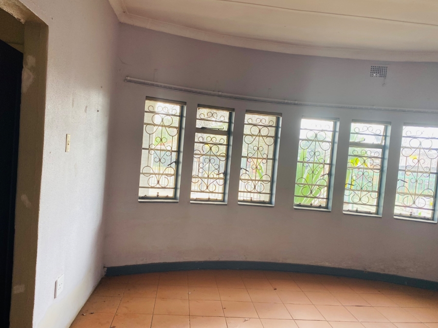  Bedroom Property for Sale in Capital Park Gauteng