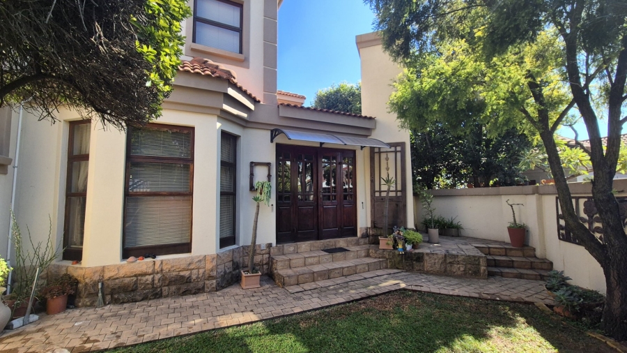 3 Bedroom Property for Sale in Ninapark Gauteng