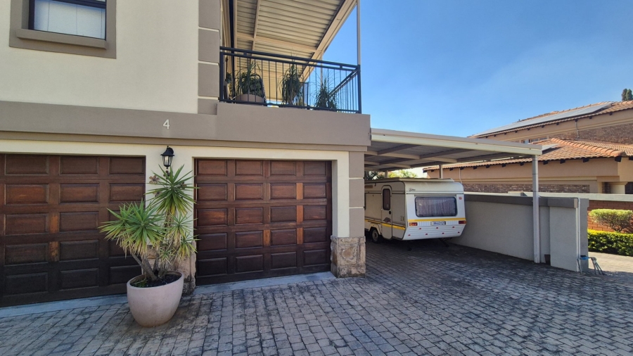 3 Bedroom Property for Sale in Ninapark Gauteng