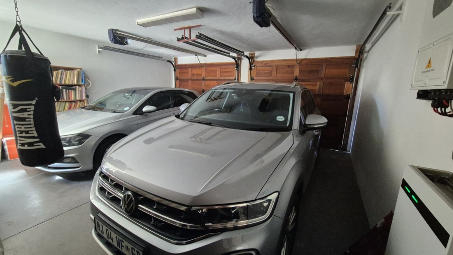 3 Bedroom Property for Sale in Ninapark Gauteng