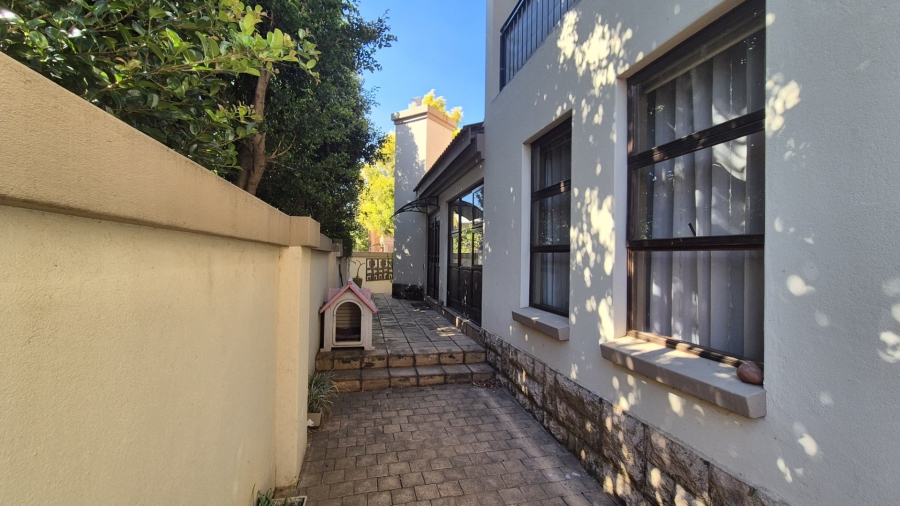 3 Bedroom Property for Sale in Ninapark Gauteng