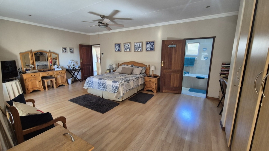 3 Bedroom Property for Sale in Ninapark Gauteng
