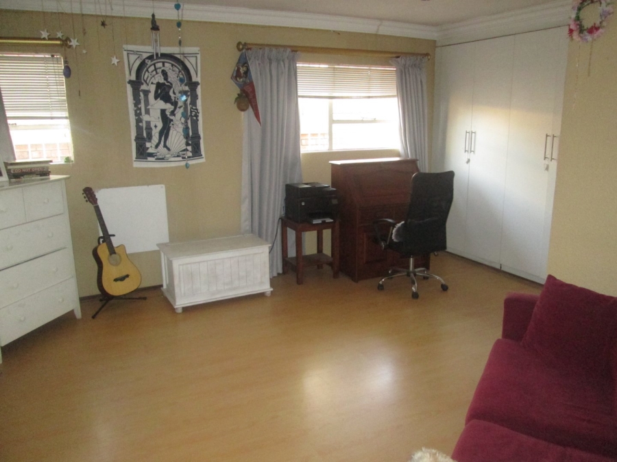 4 Bedroom Property for Sale in Beyers Park Gauteng
