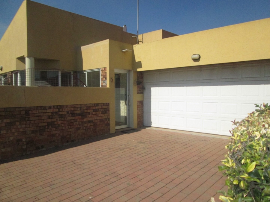 4 Bedroom Property for Sale in Beyers Park Gauteng