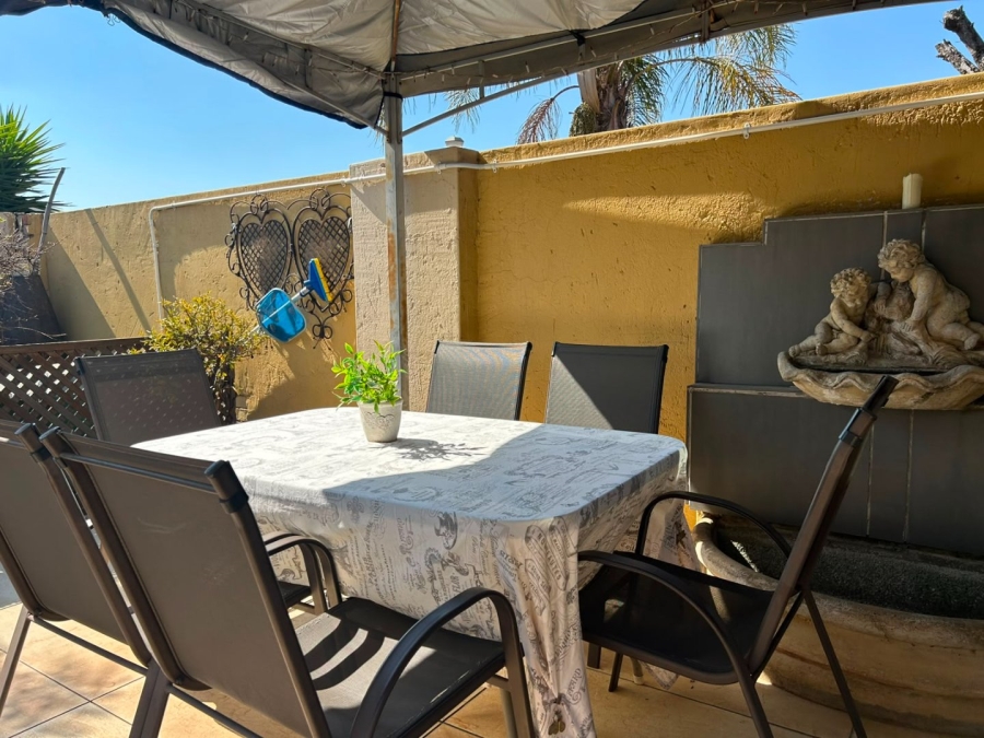 4 Bedroom Property for Sale in Beyers Park Gauteng