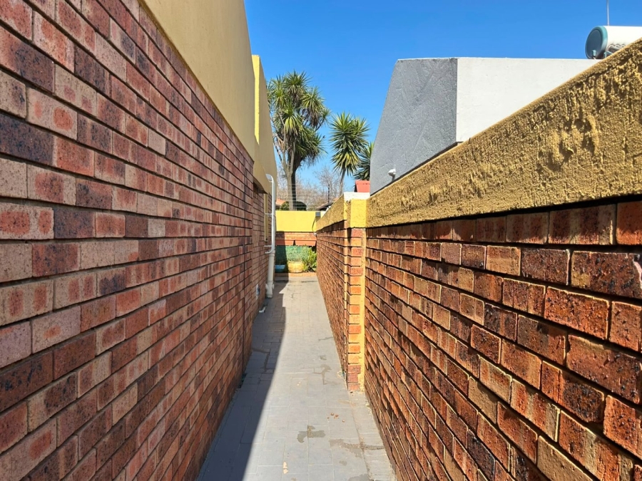 4 Bedroom Property for Sale in Beyers Park Gauteng
