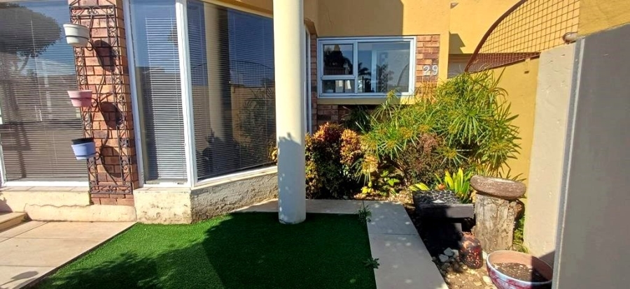 4 Bedroom Property for Sale in Beyers Park Gauteng