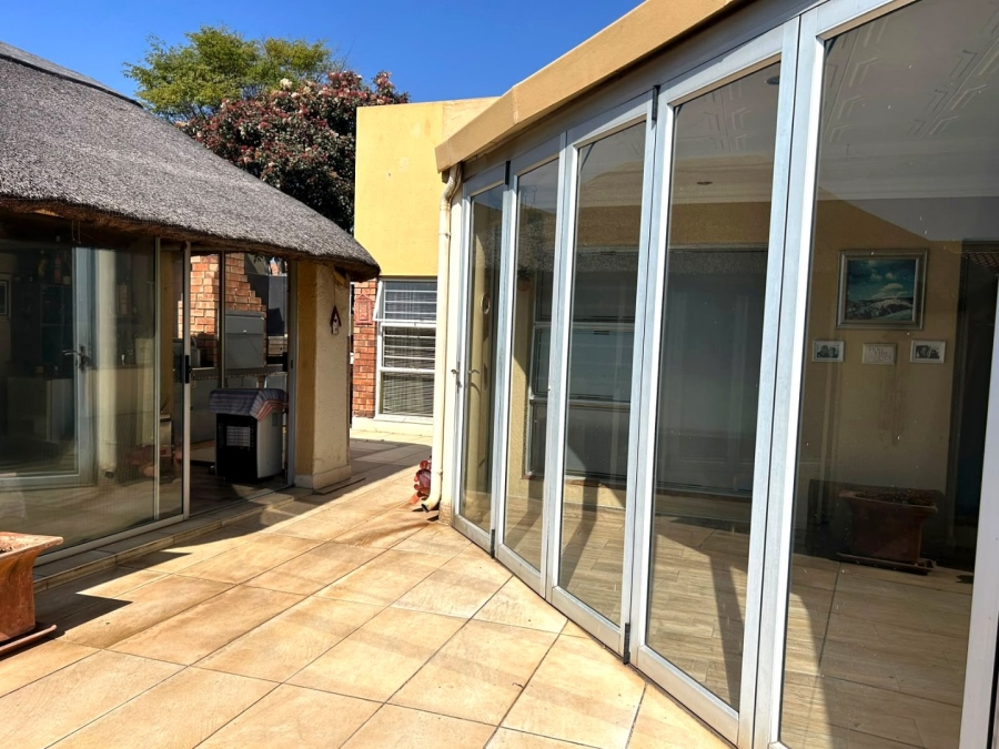 4 Bedroom Property for Sale in Beyers Park Gauteng