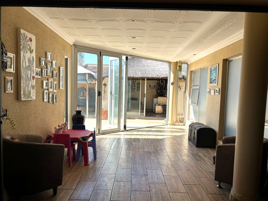 4 Bedroom Property for Sale in Beyers Park Gauteng