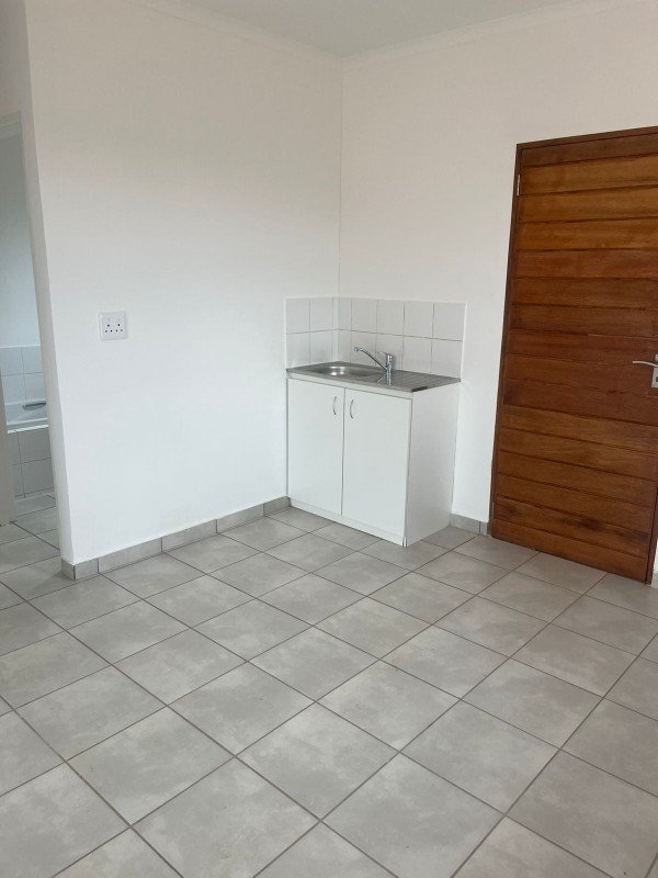 2 Bedroom Property for Sale in Crystal Park Gauteng