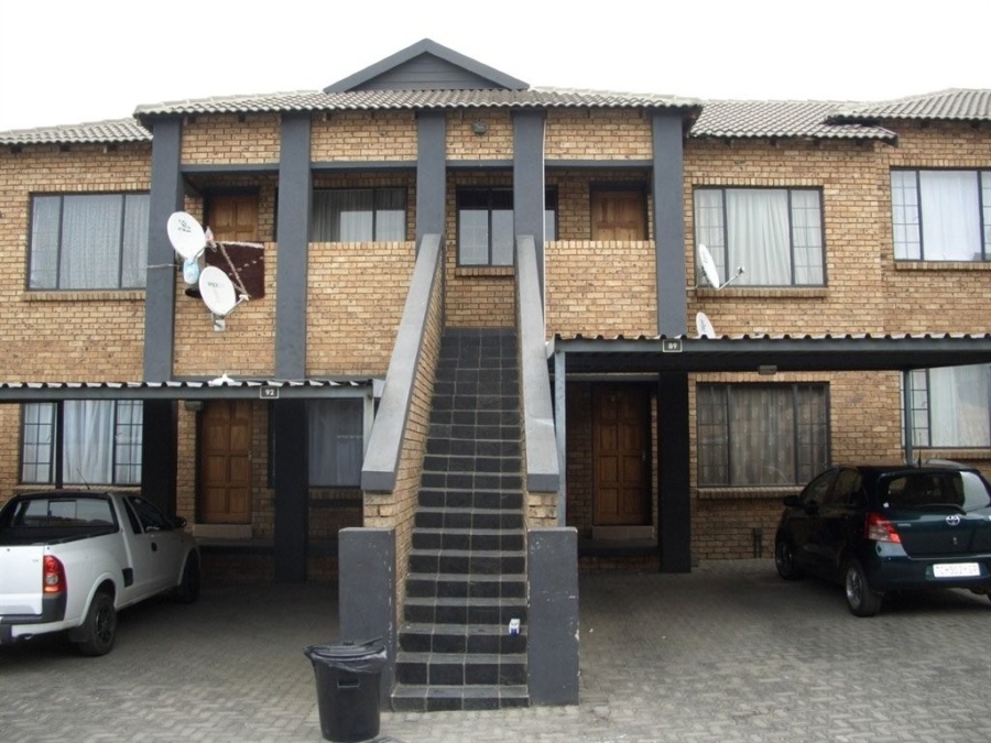 1 Bedroom Property for Sale in Elspark Gauteng