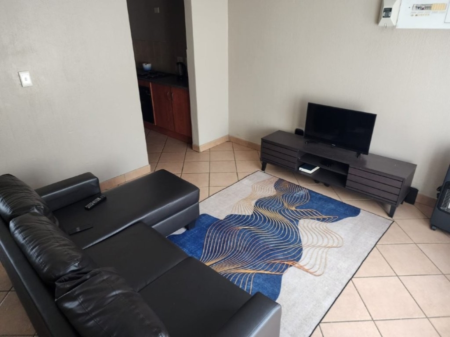 1 Bedroom Property for Sale in Elspark Gauteng