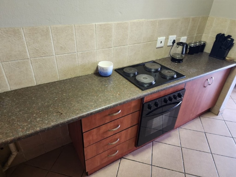 1 Bedroom Property for Sale in Elspark Gauteng