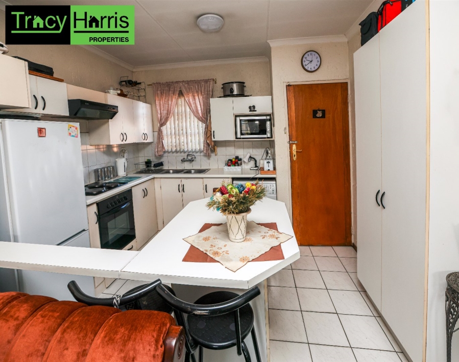 3 Bedroom Property for Sale in Bartlett Gauteng