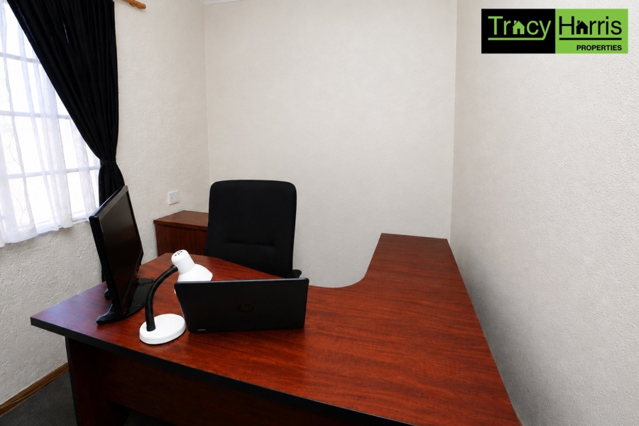 3 Bedroom Property for Sale in Bartlett Gauteng
