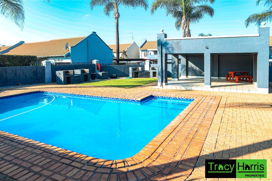 3 Bedroom Property for Sale in Bartlett Gauteng