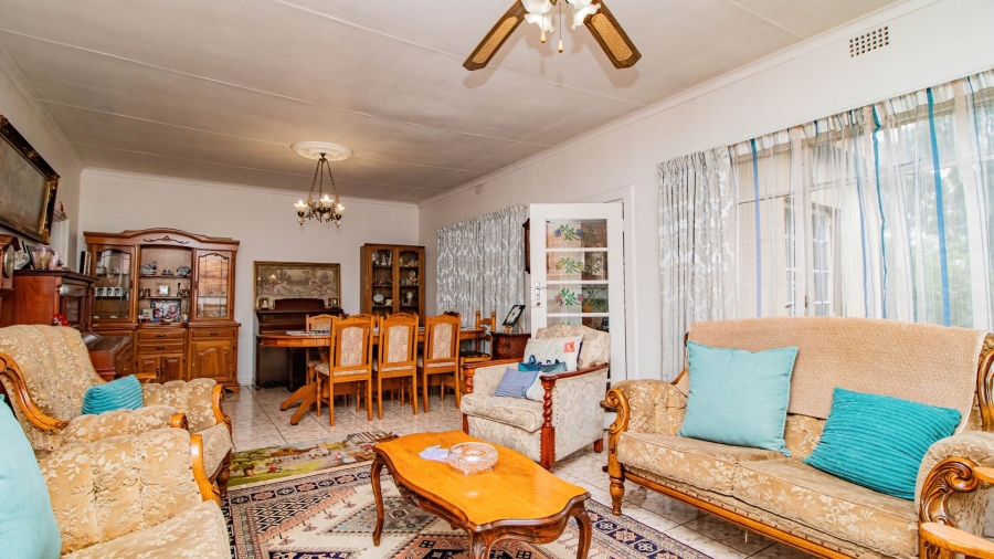 Commercial Property for Sale in Chloorkop Gauteng