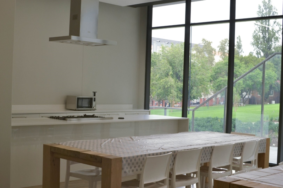2 Bedroom Property for Sale in Rosebank Gauteng