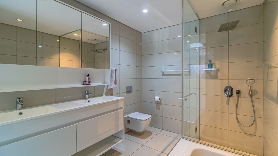 2 Bedroom Property for Sale in Rosebank Gauteng