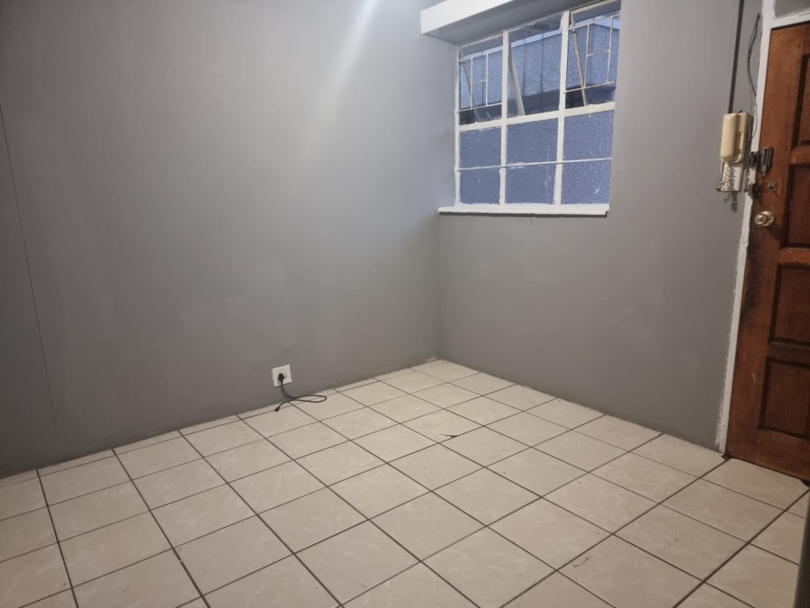 1 Bedroom Property for Sale in Pretoria Gauteng