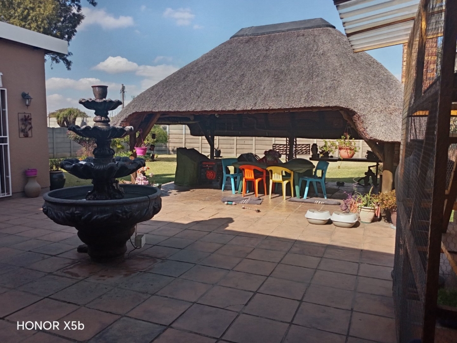 3 Bedroom Property for Sale in Parkrand Gauteng