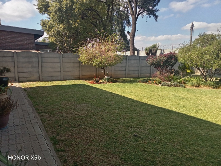 3 Bedroom Property for Sale in Parkrand Gauteng