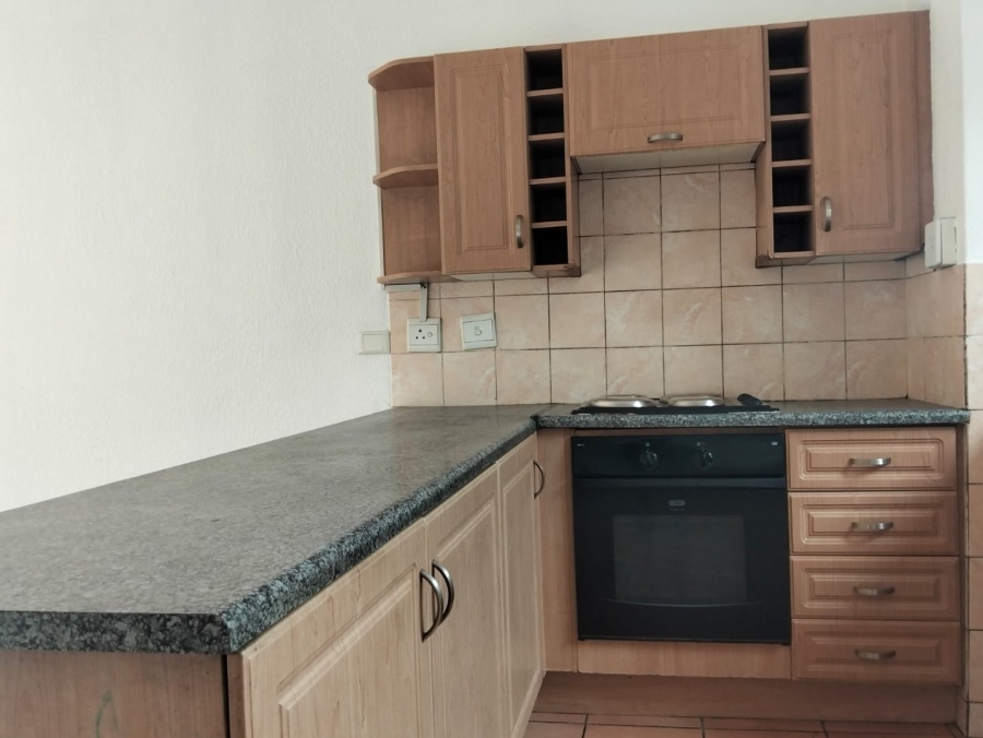 2 Bedroom Property for Sale in Halfway Gardens Gauteng