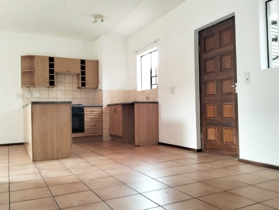 2 Bedroom Property for Sale in Halfway Gardens Gauteng
