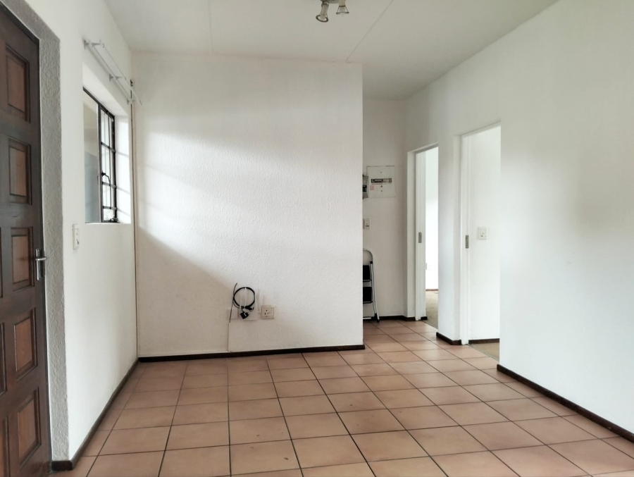 2 Bedroom Property for Sale in Halfway Gardens Gauteng