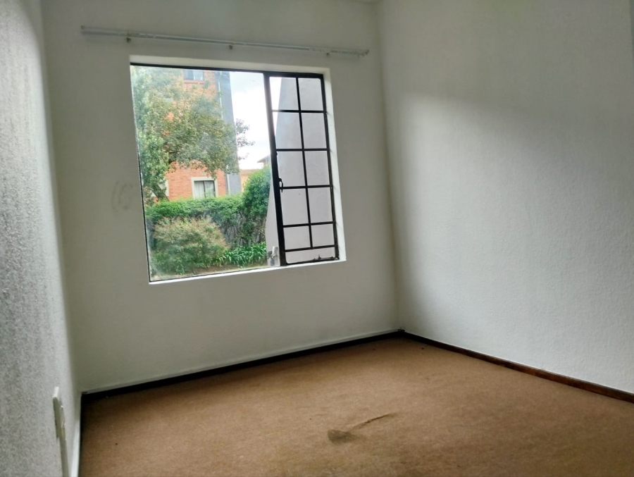 2 Bedroom Property for Sale in Halfway Gardens Gauteng