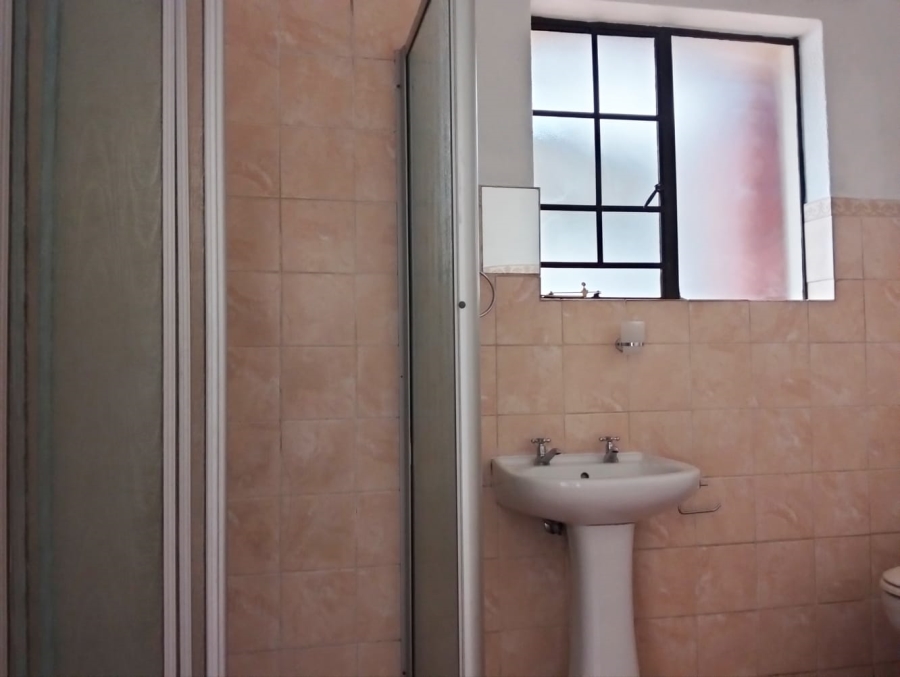 2 Bedroom Property for Sale in Halfway Gardens Gauteng
