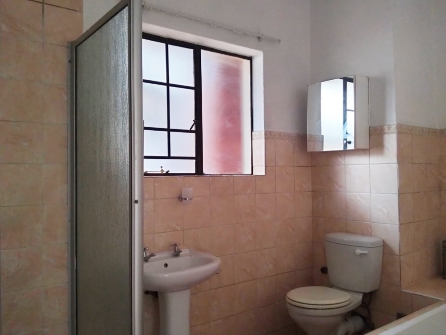 2 Bedroom Property for Sale in Halfway Gardens Gauteng