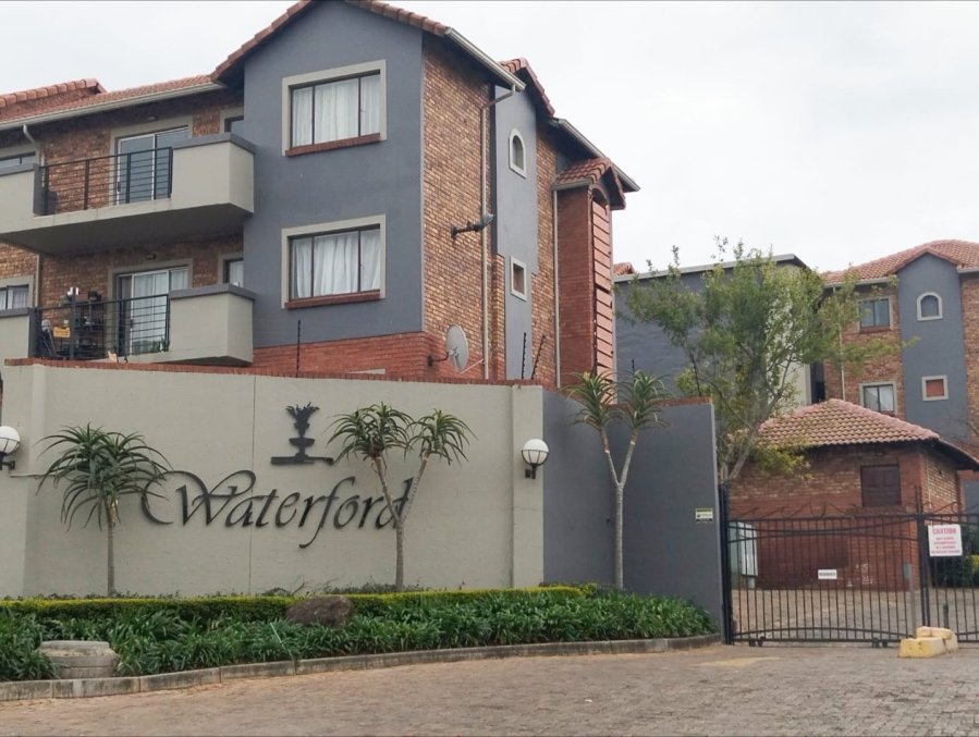 2 Bedroom Property for Sale in Halfway Gardens Gauteng