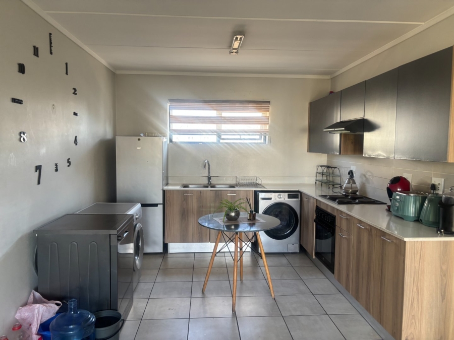 2 Bedroom Property for Sale in Zwartkoppies Gauteng