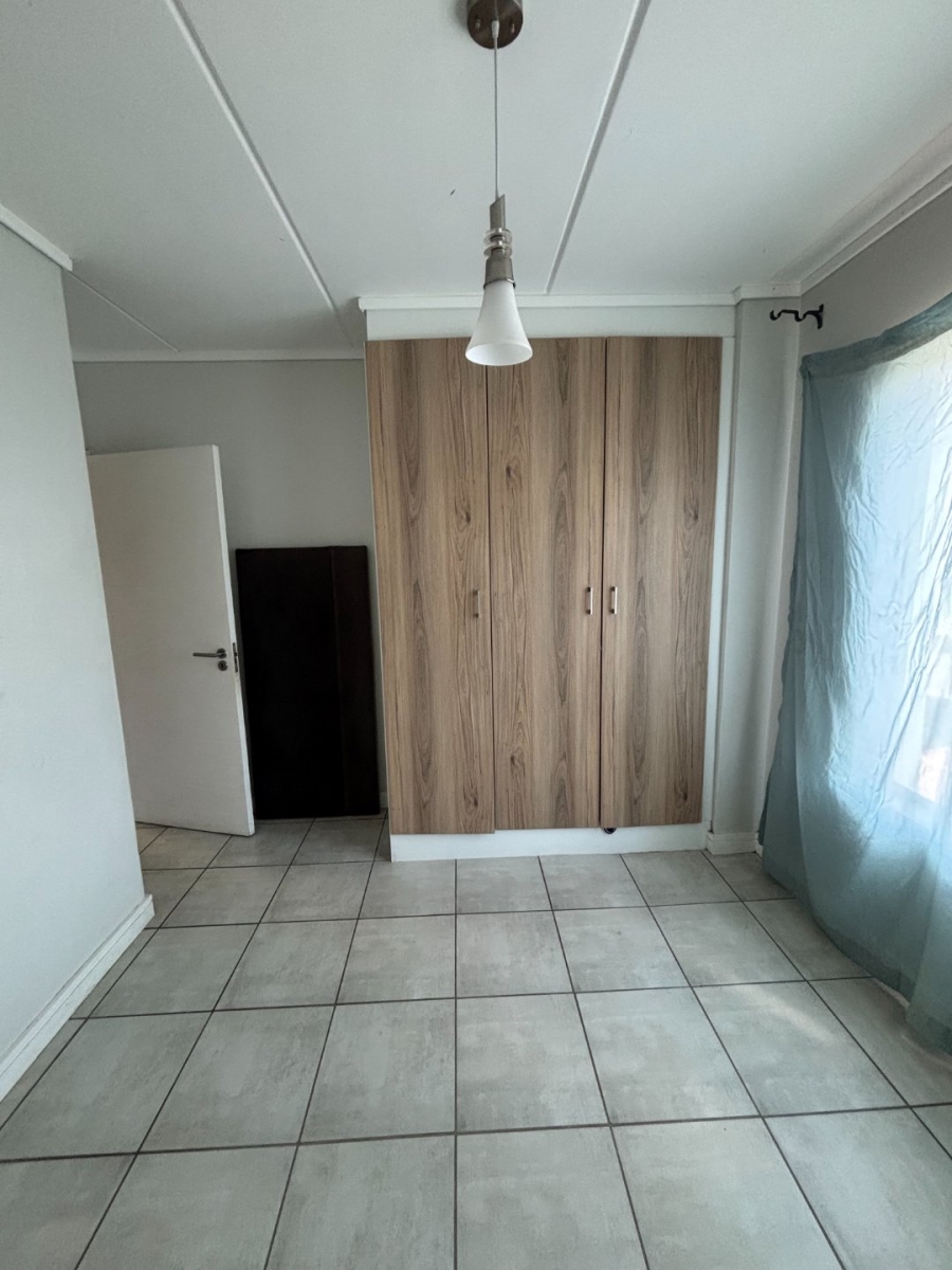 2 Bedroom Property for Sale in Zwartkoppies Gauteng