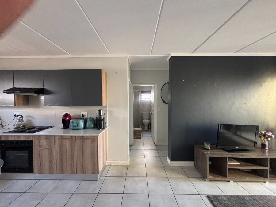 2 Bedroom Property for Sale in Zwartkoppies Gauteng