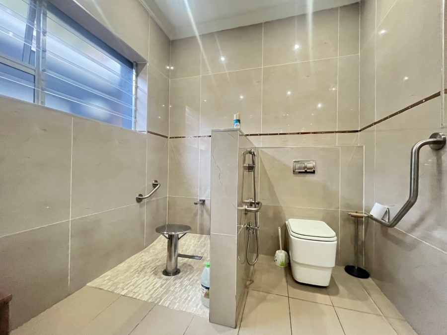 3 Bedroom Property for Sale in Laudium Ext 3 Gauteng