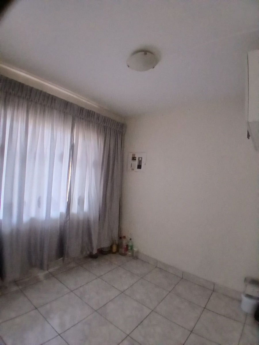 3 Bedroom Property for Sale in Groblerpark Gauteng