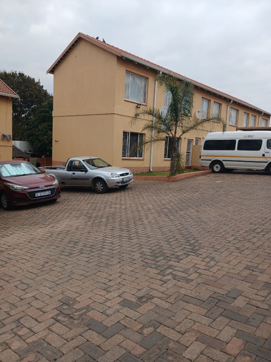 3 Bedroom Property for Sale in Groblerpark Gauteng