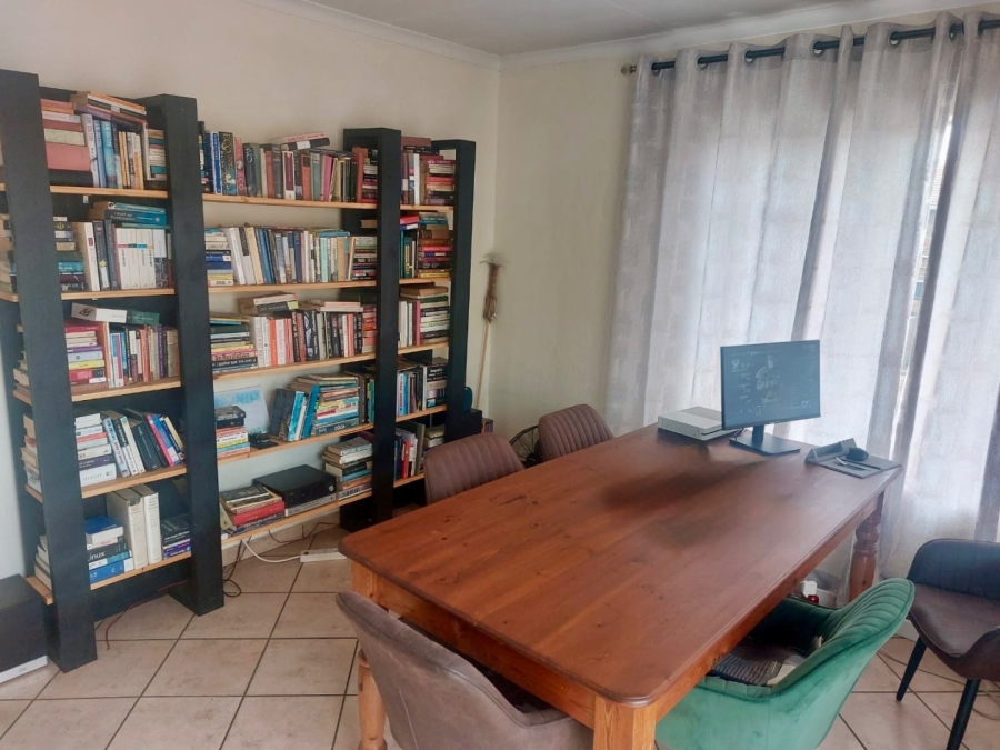 2 Bedroom Property for Sale in Willow Park Manor Gauteng