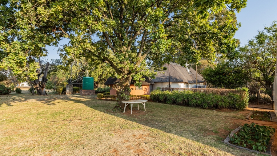 Commercial Property for Sale in Knopjeslaagte AH Gauteng