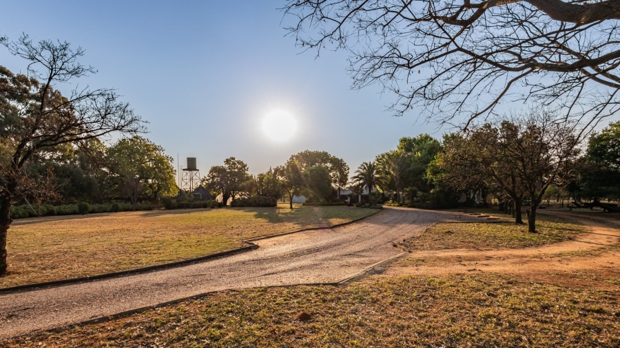 Commercial Property for Sale in Knopjeslaagte AH Gauteng