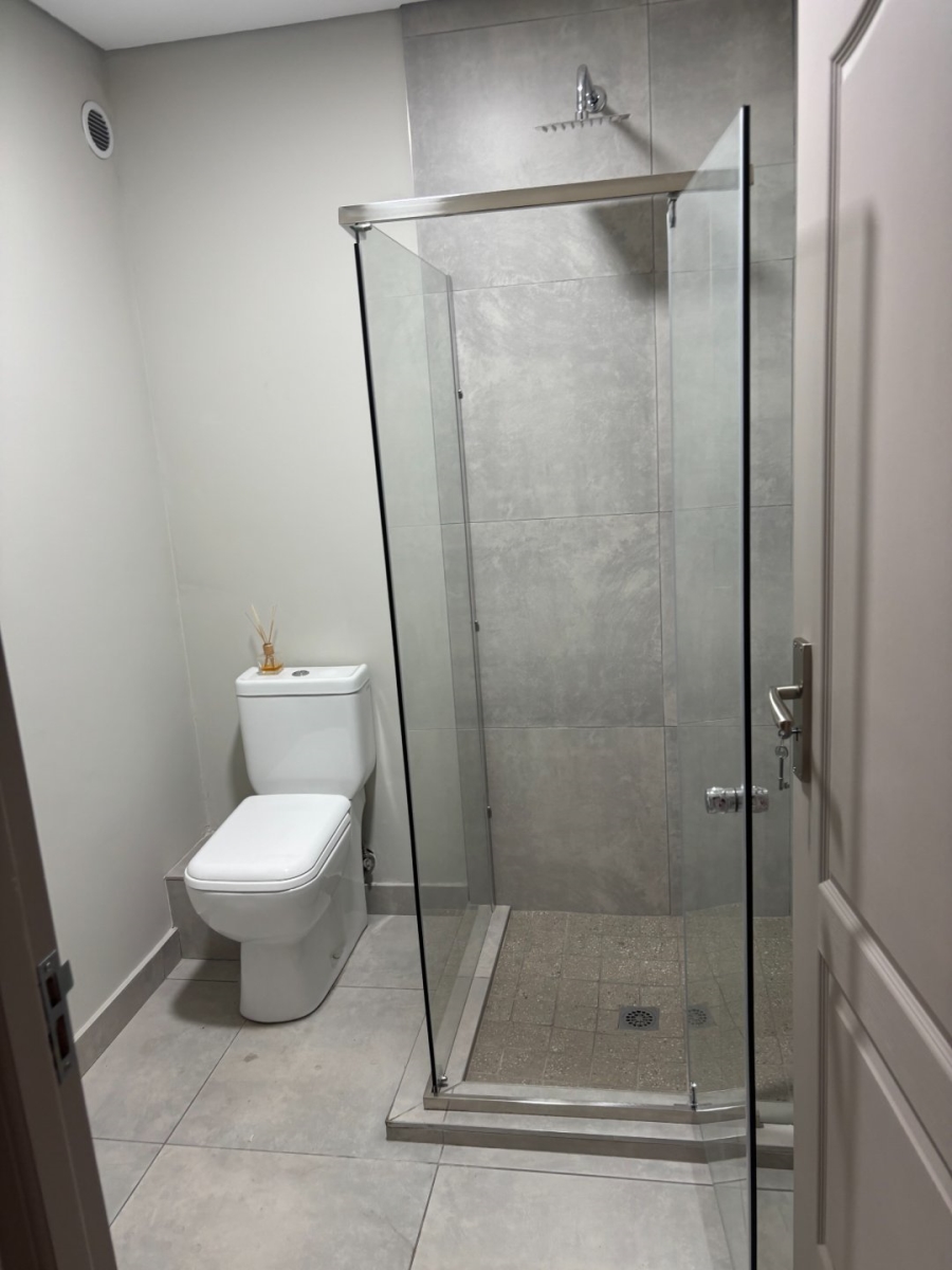 3 Bedroom Property for Sale in Die Hoewes Gauteng