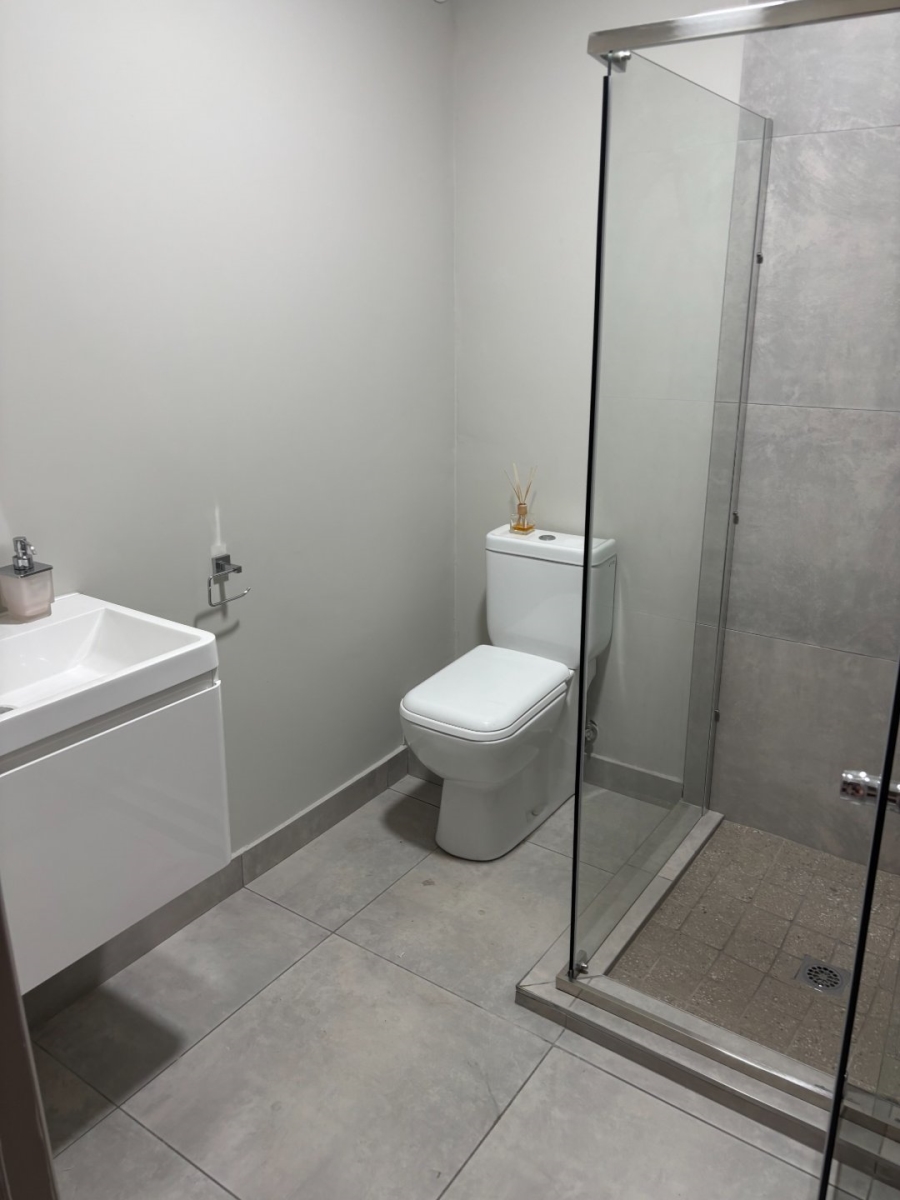 3 Bedroom Property for Sale in Die Hoewes Gauteng