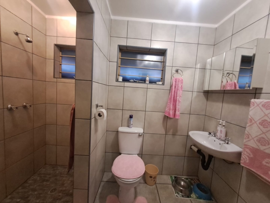 2 Bedroom Property for Sale in Amandasig Gauteng