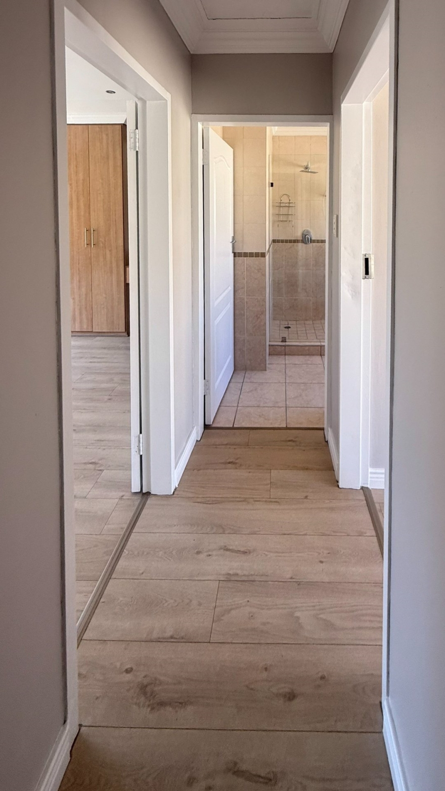 2 Bedroom Property for Sale in Rooihuiskraal North Gauteng