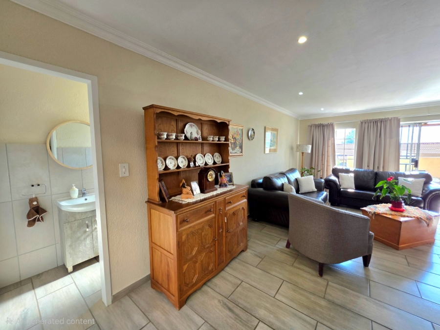 2 Bedroom Property for Sale in La Montagne Gauteng