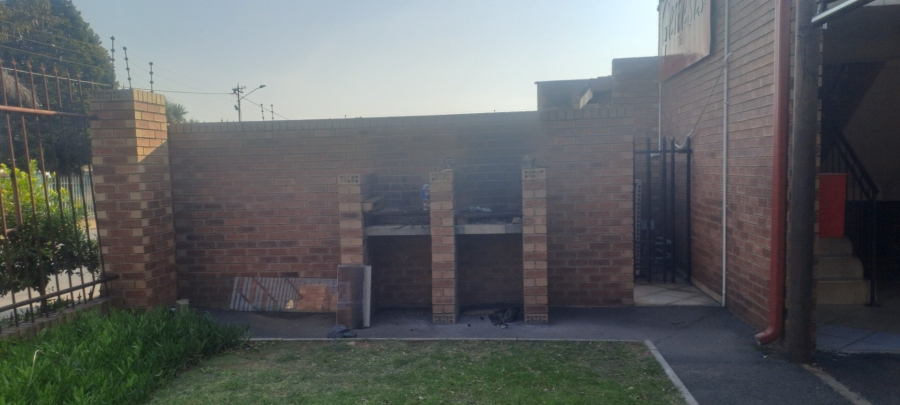 1 Bedroom Property for Sale in Kempton Park Central Gauteng