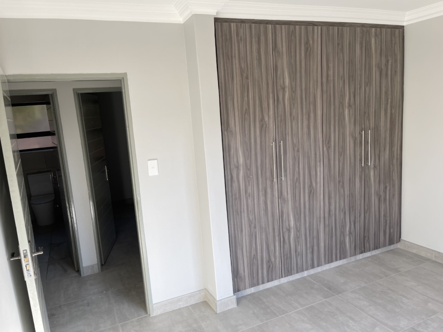 3 Bedroom Property for Sale in Willow Acres Ext 10 Gauteng